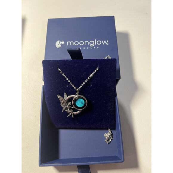 Moonglow Jewelry Necklace 18" Chain Fairy Pendant Boxed - Picture 5 of 6